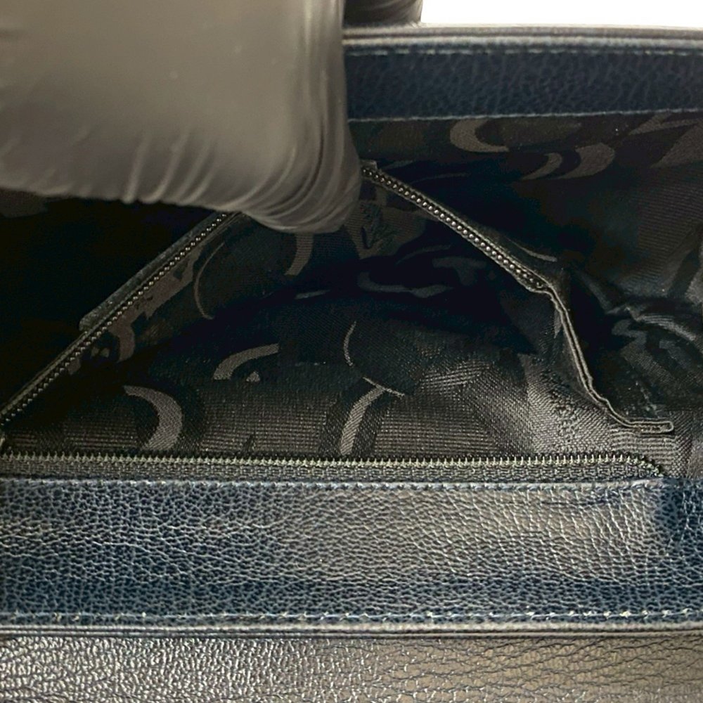 Salvatore Ferragamo Gancini Leather Shoulder Bag/Pochette in Navy Blue (19938) - Picture 10 of 10